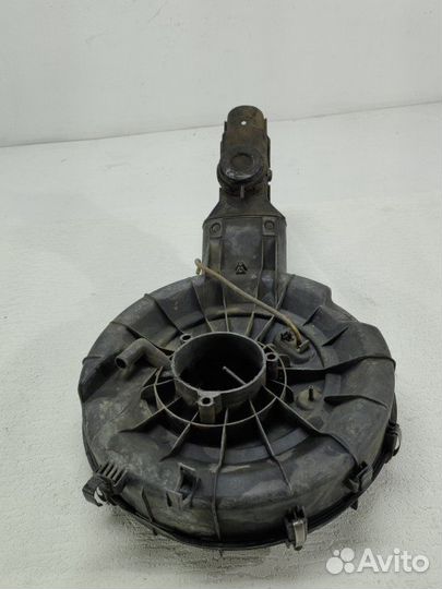 Корпус воздушного фильтра Opel Omega A 1994