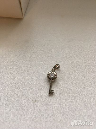 Украшение шарм