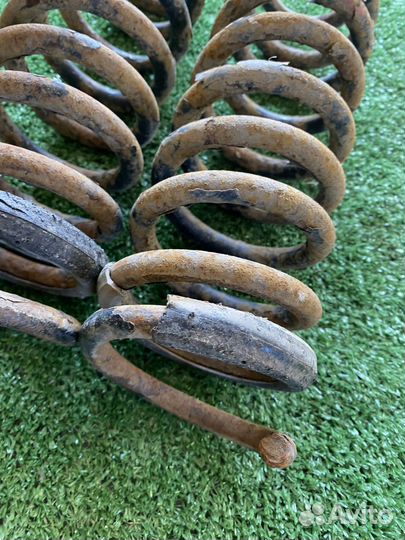 Пружина задняя Honda Partner I (1996–2006)