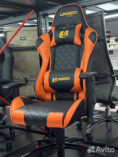 Компьютерное кресло