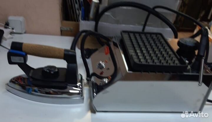 Lelit Парогенератор с утюгом, Италия новый