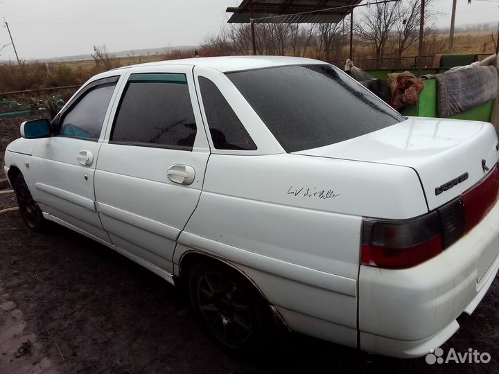 ВАЗ 2110 1.5 МТ, 2001, 211 795 км