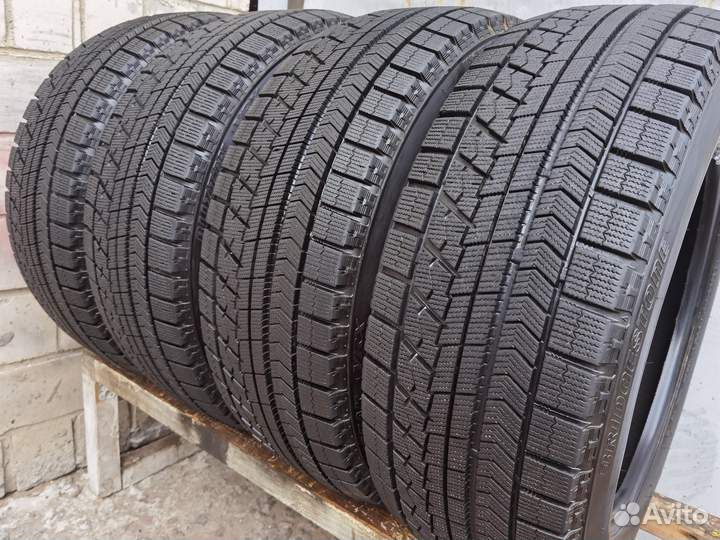 Bridgestone Blizzak VRX 225/55 R18 101Y