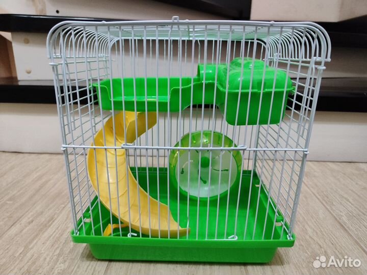 Продам клетку для хомяка