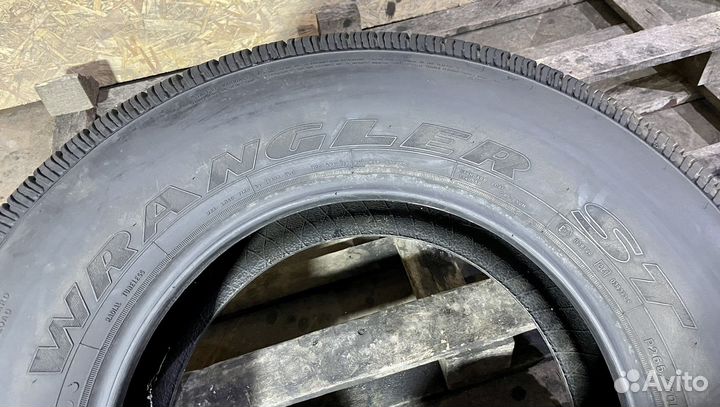 Goodyear Wrangler ST 265/70 R17