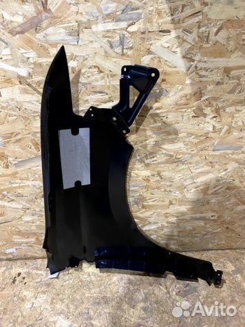 Крыло левое переднее Митсубиши Аутлендер 3