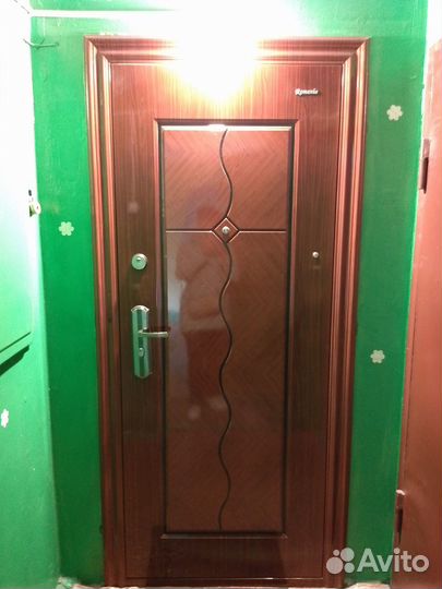 Дверь входная металлическая