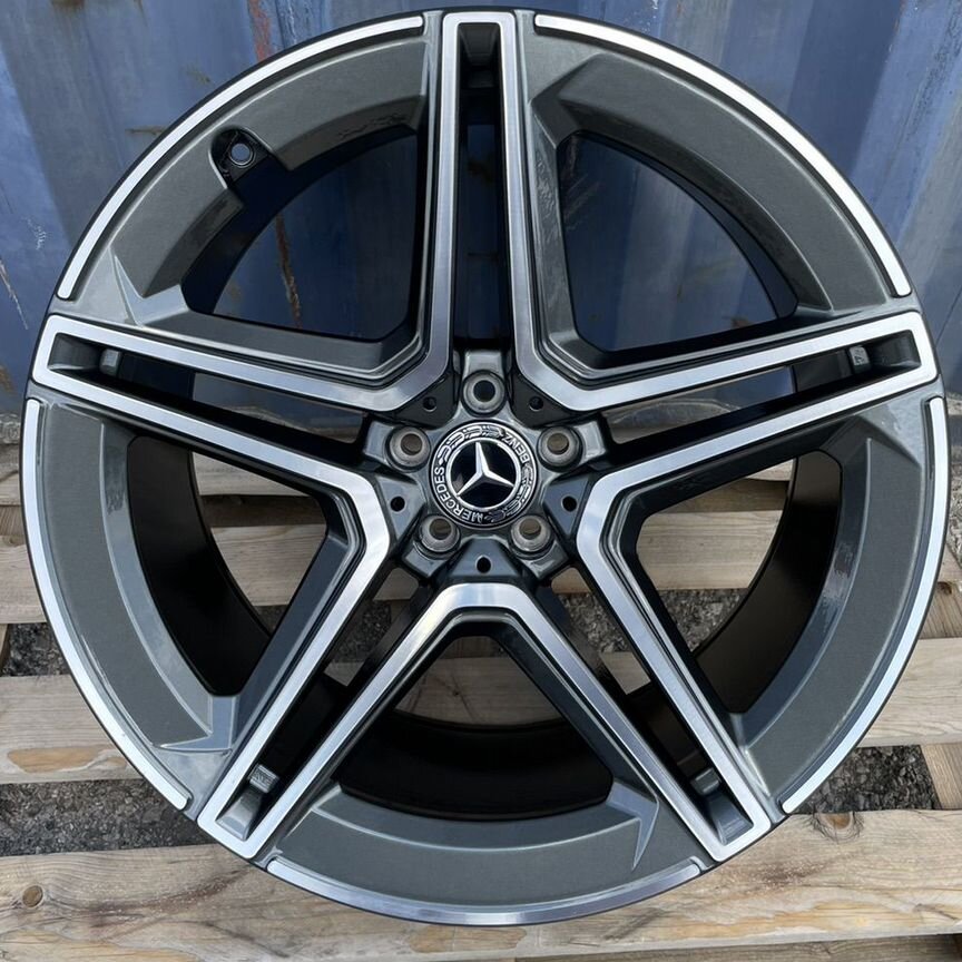 Литые диски Mercedes-Benz 9.5×R22 5×112