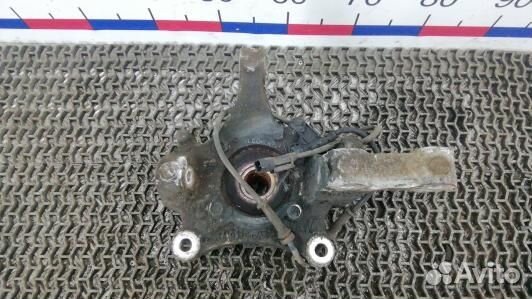 Ступица передняя левая chrysler voyager 4 (BEA30K9