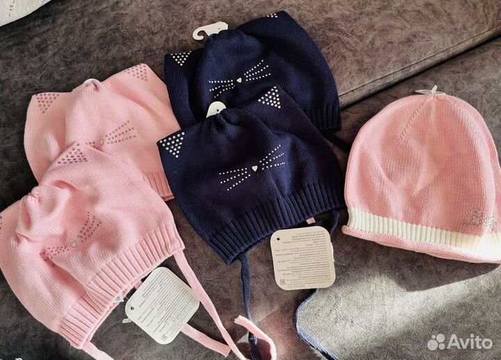 Новые шапочки р.46/48 весна/осень