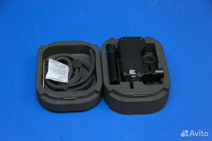 Профессиональный стабилизатор Zhiyun Crane 2