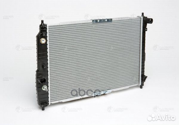 Радиатор двигателя Chevrolet Aveo (05) ат A/C