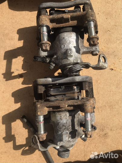 Opel astra h супорт тормозной задний