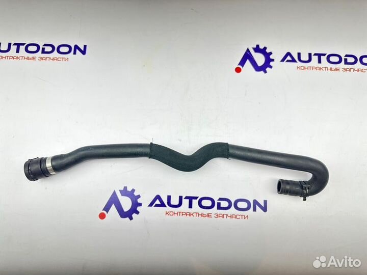 Патрубок охлождения Bmw M5 E60 2008