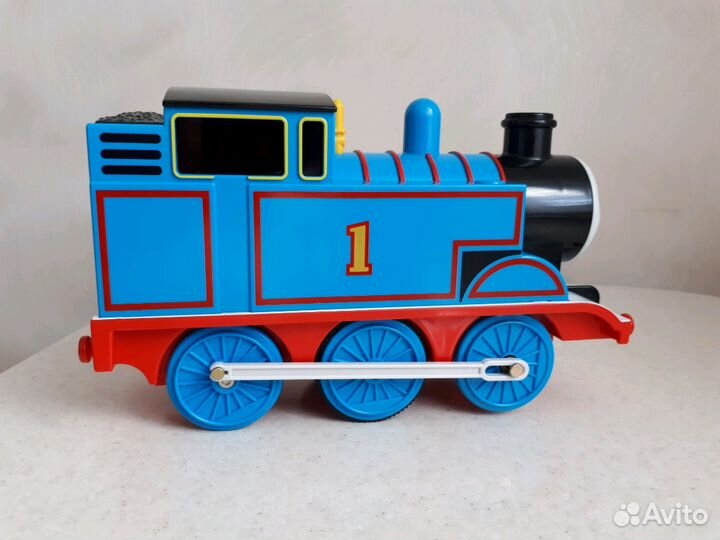 Радиоуправляемый паровозик tomy