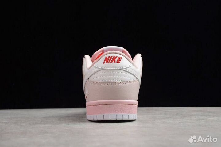 Кроссовки Nike Dunk Low Pigeon Pink