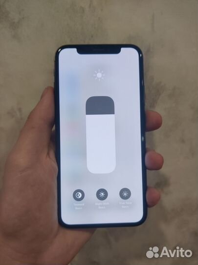 iPhone X, 64 ГБ