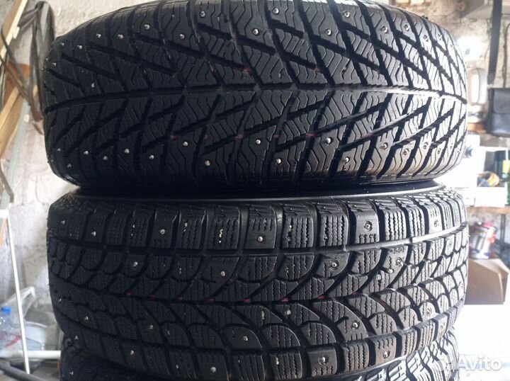 Bridgestone WT17 175/70 R13