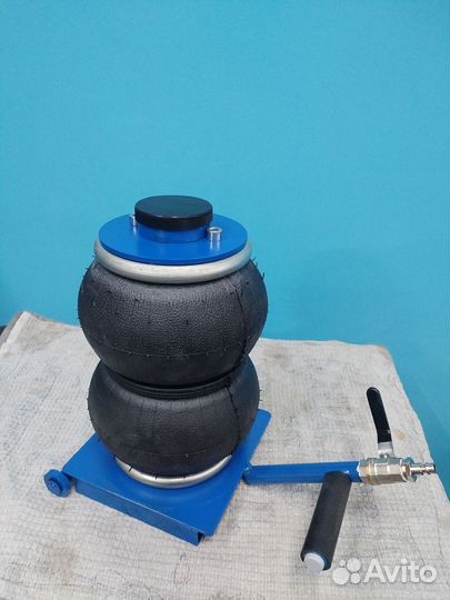 Пневмодомкрат