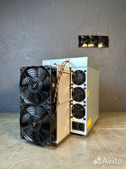 Новый asic Miner Bitmain Antminer S19 90th