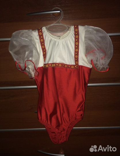 Показательный костюм для танцев