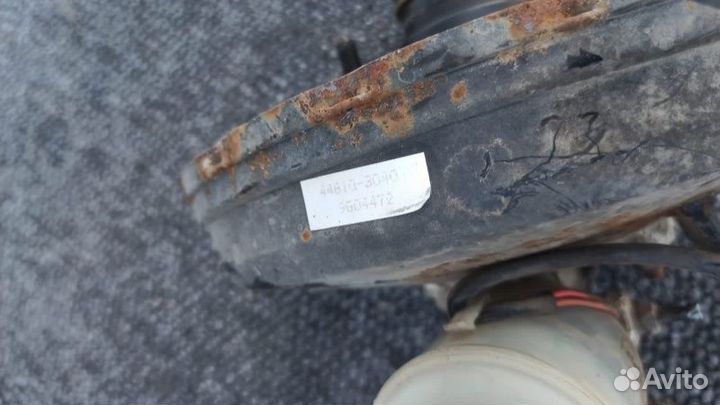 Главный тормозной цилиндр Suzuki Baleno 1 седан