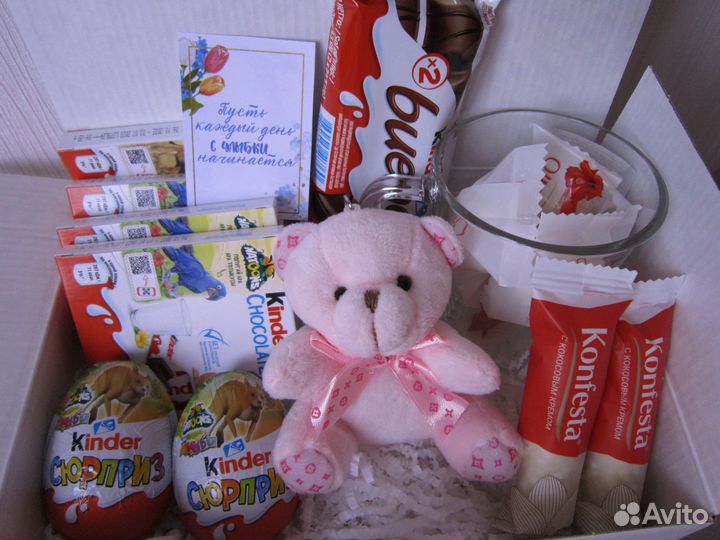 Для девушки, жены, подруги. Сладкий бокс с мишкой