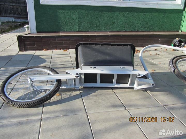 Велоприцеп