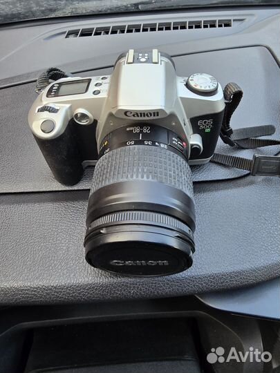 Зеркальный фотоаппарат Canon EOS 500