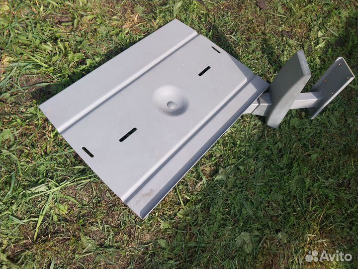 Кронштейн для телевизора на стену