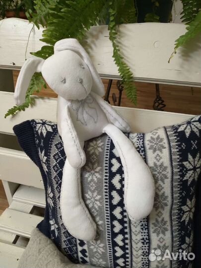 Заяц - сплюшка