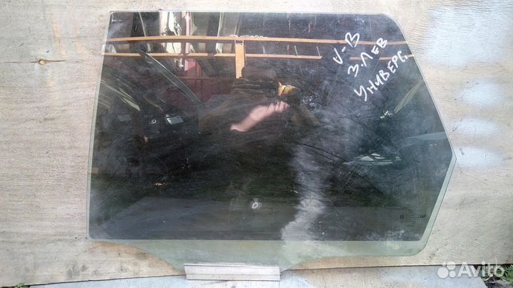 Стекло двери задней левой Универсал Вектра Б