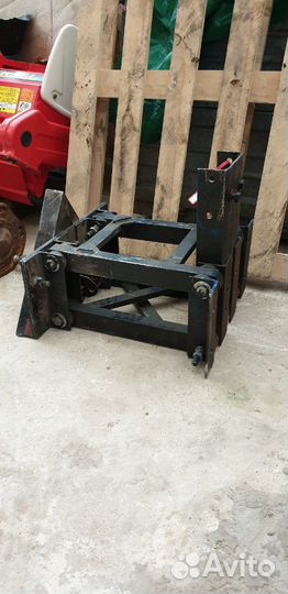 Передняя навеска для трактора