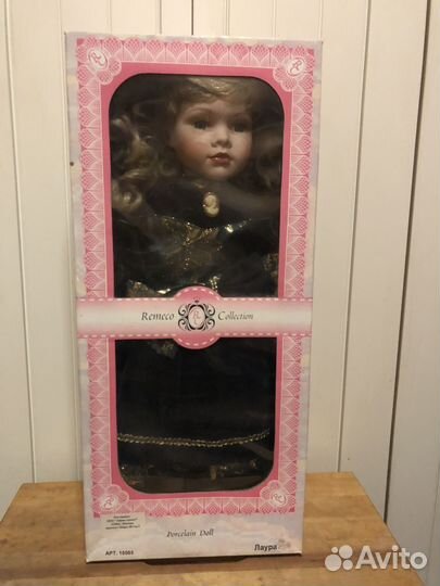 Кукла фарфоровая коллекционная