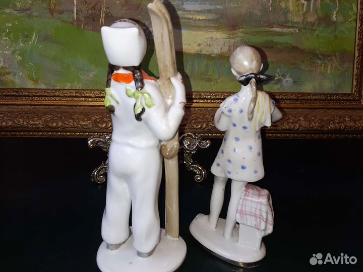 Статуэтки фарфоровые Лфз 