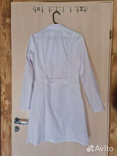 Медицинский халат и костюм женский 42