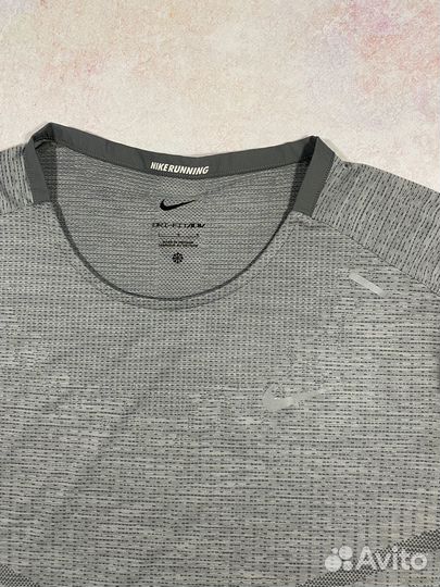 Футболка Nike Techknit Ultra