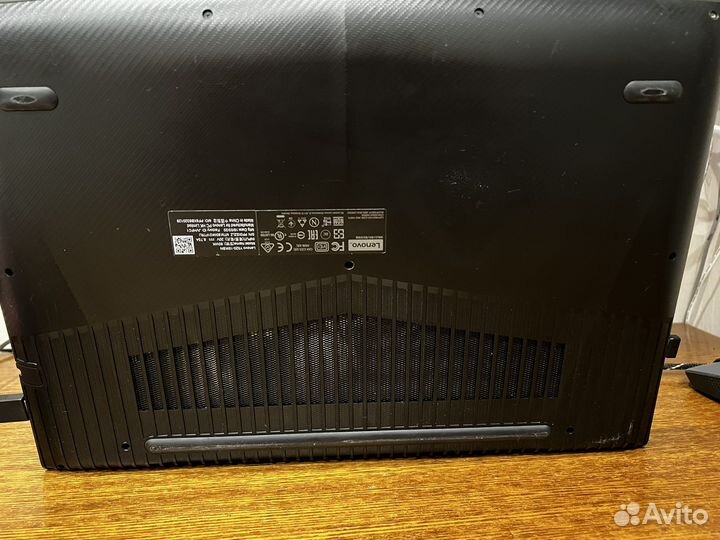 Ноутбук lenovo y520