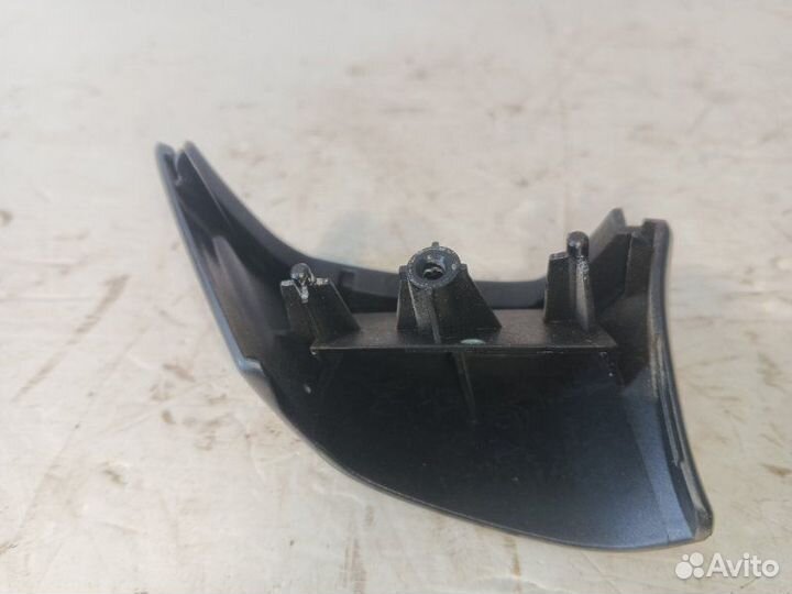 Заглушка руля Mazda 3 Z6 2008