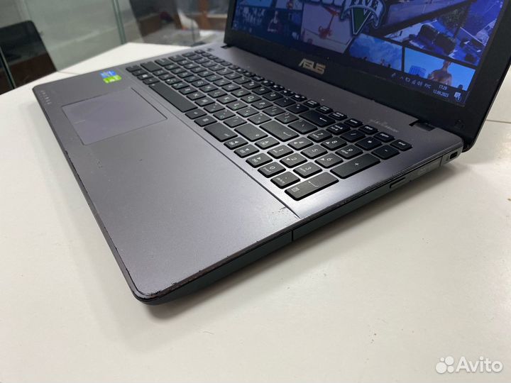 Asus 15.6 (Core i7/ SSD 256gb/ 4gb ram)