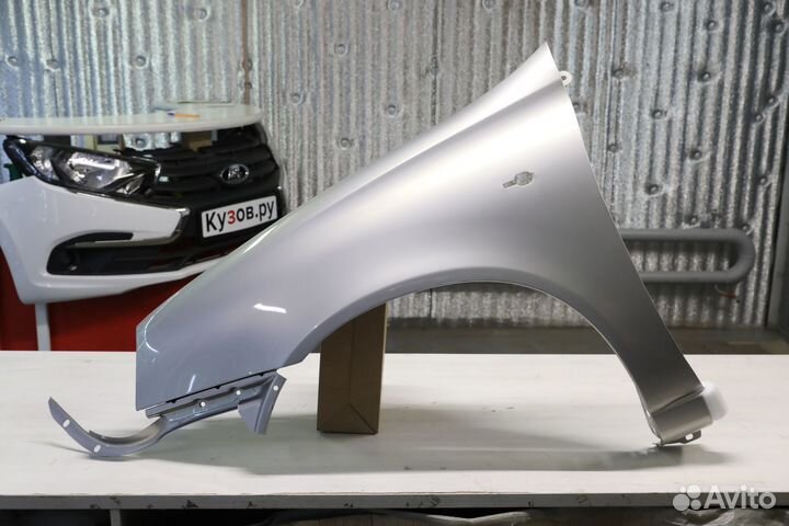 Крыло левое Калина в цвет 610 Рислинг новое