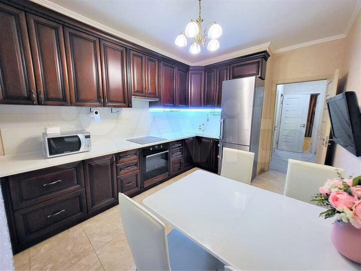 2-к. квартира, 60 м², 9/23 эт.