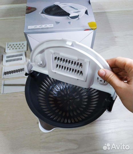 Многофункциональная терка-овощерезка с контейнером