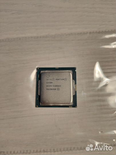 Процессор Intel Pentium G4500