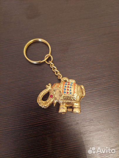 Металлический аромабрелок 