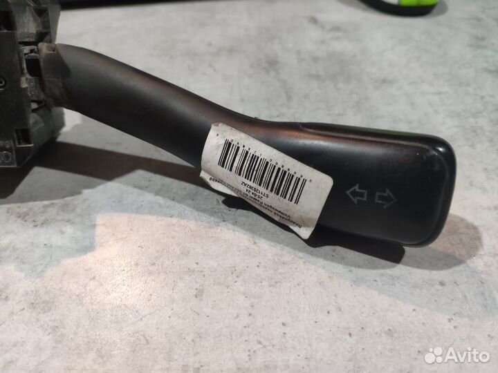 Переключатель поворотников Volkswagen Passat B5