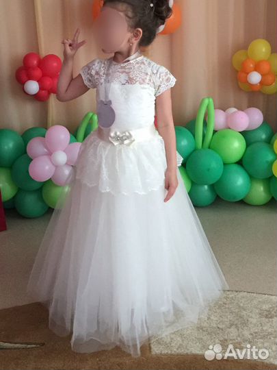 Нарядное платье