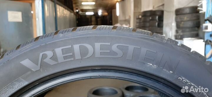 Vredestein Wintrac Xtreme S 255/40 R17