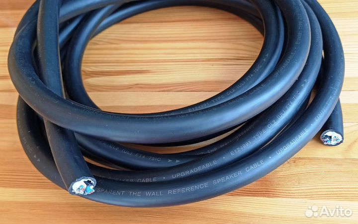 Кабель акустический Transparent reference