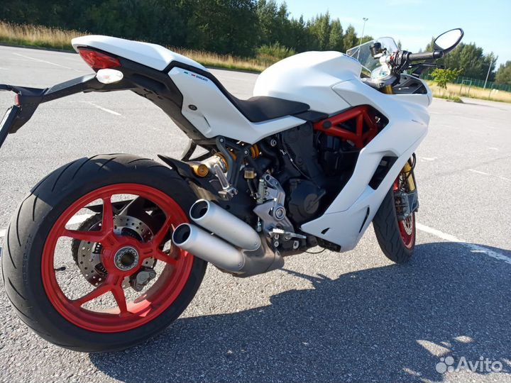 Ducati SuperSport